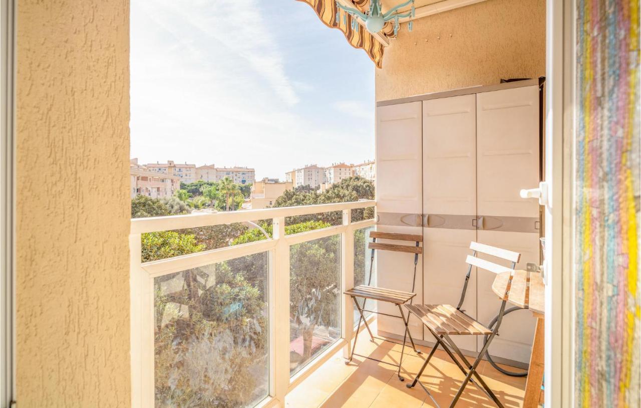 Cozy Apartment With Pool Torremolinos Esterno foto